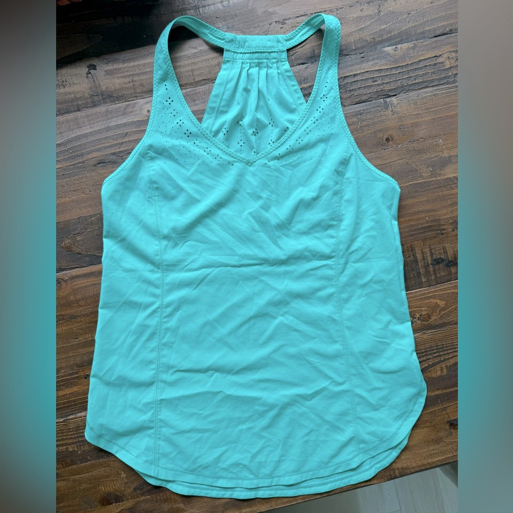 Lululemon ventilated run tank